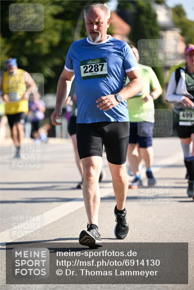 01.09.2024 - BARMER Alsterlauf Dr. Thomas Lammeyer http://msf.ph/oto/6914130 01.09.2024 09:47:18 Laufen 35, 2287, 499 meine-sportfotos.de