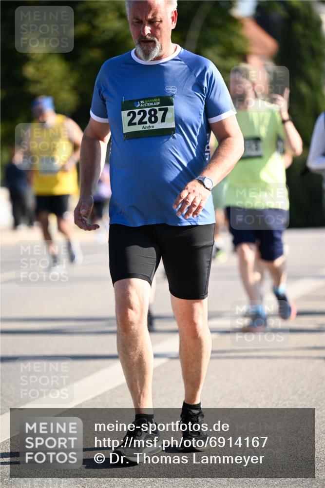 01.09.2024 - BARMER Alsterlauf Dr. Thomas Lammeyer http://msf.ph/oto/6914167 01.09.2024 09:47:19 Laufen 35, 2287 meine-sportfotos.de