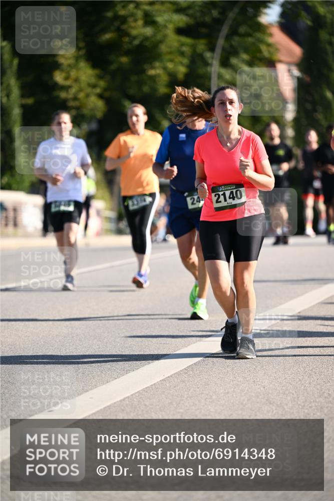 01.09.2024 - BARMER Alsterlauf Dr. Thomas Lammeyer http://msf.ph/oto/6914348 01.09.2024 09:47:27 Laufen 135, 242140 meine-sportfotos.de