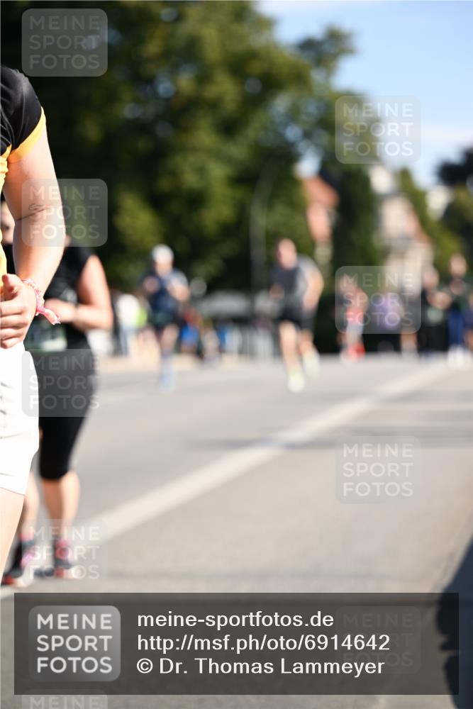 01.09.2024 - BARMER Alsterlauf Dr. Thomas Lammeyer http://msf.ph/oto/6914642 01.09.2024 09:47:38 Laufen  meine-sportfotos.de