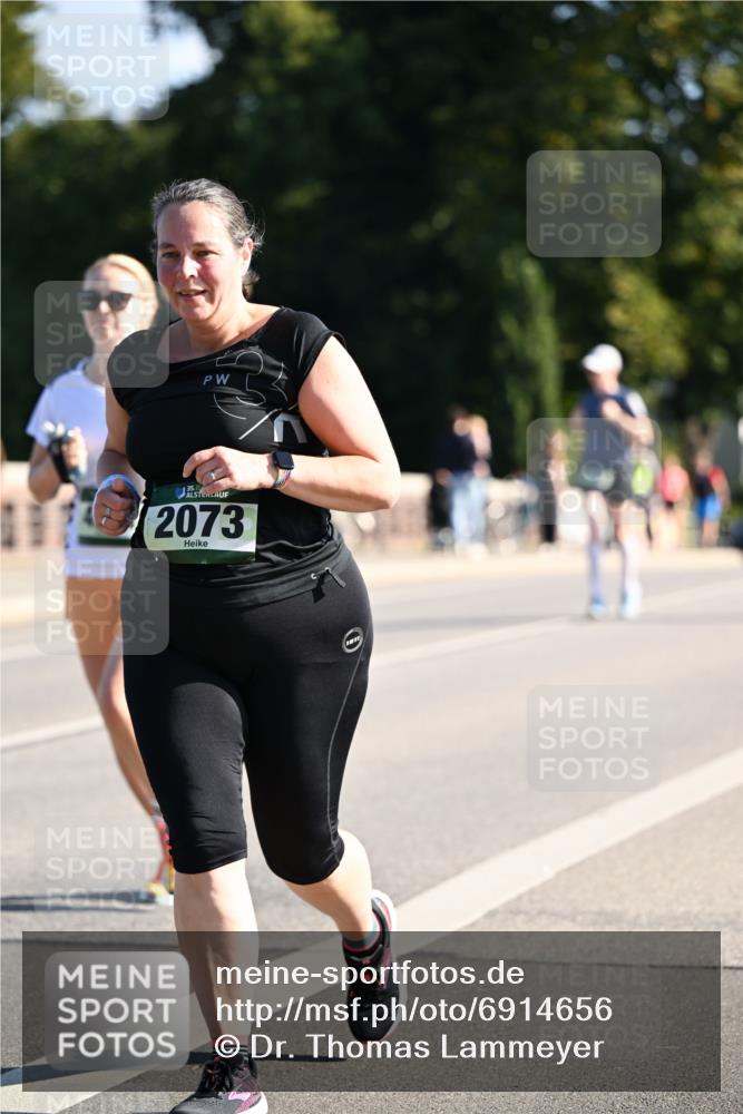 01.09.2024 - BARMER Alsterlauf Dr. Thomas Lammeyer http://msf.ph/oto/6914656 01.09.2024 09:47:39 Laufen 35, 2073 meine-sportfotos.de