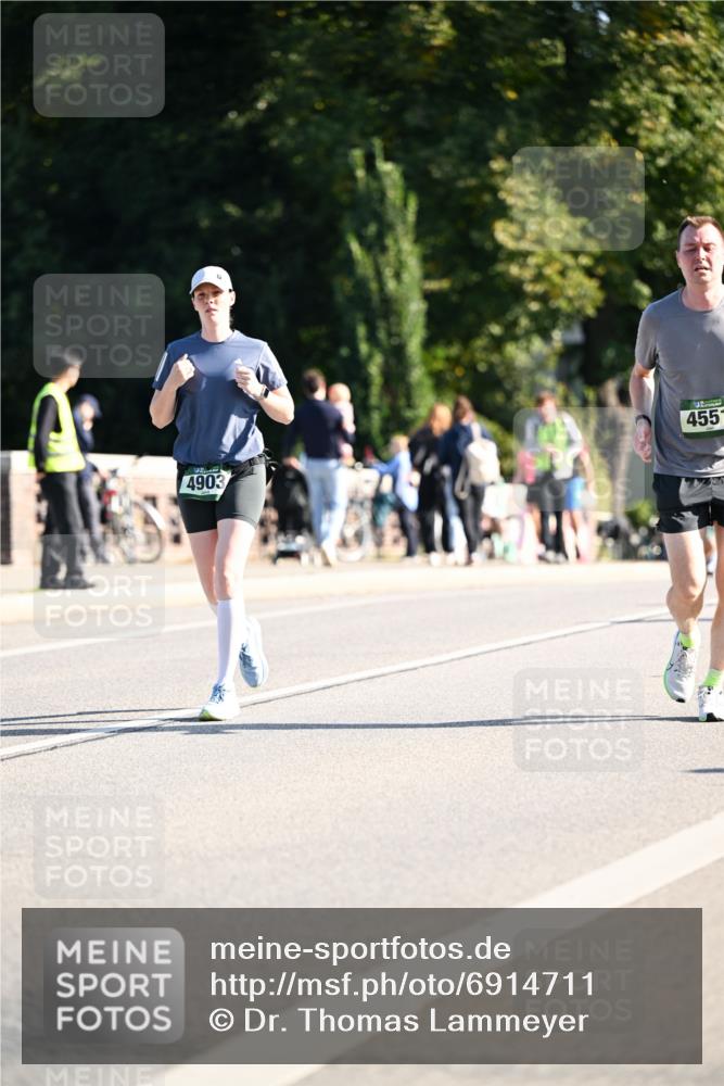 01.09.2024 - BARMER Alsterlauf Dr. Thomas Lammeyer http://msf.ph/oto/6914711 01.09.2024 09:47:41 Laufen 4903, 455 meine-sportfotos.de