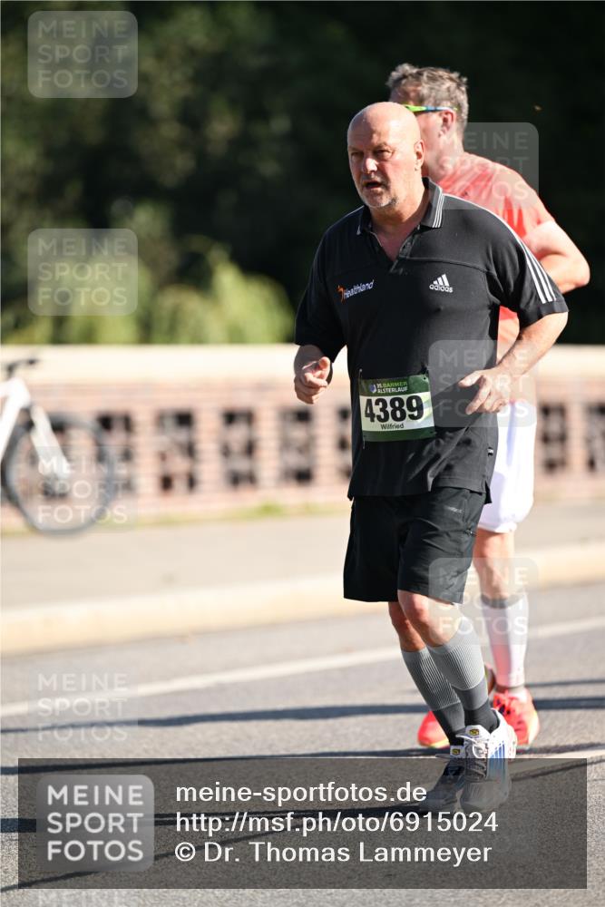 01.09.2024 - BARMER Alsterlauf Dr. Thomas Lammeyer http://msf.ph/oto/6915024 01.09.2024 09:47:52 Laufen 135, 4389 meine-sportfotos.de
