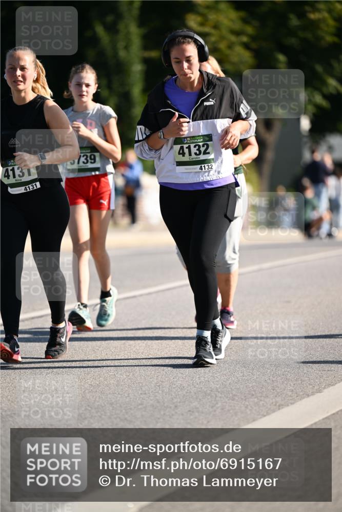 01.09.2024 - BARMER Alsterlauf Dr. Thomas Lammeyer http://msf.ph/oto/6915167 01.09.2024 09:48:00 Laufen 4131, 4131, 139, 135, 4132, 4132 meine-sportfotos.de