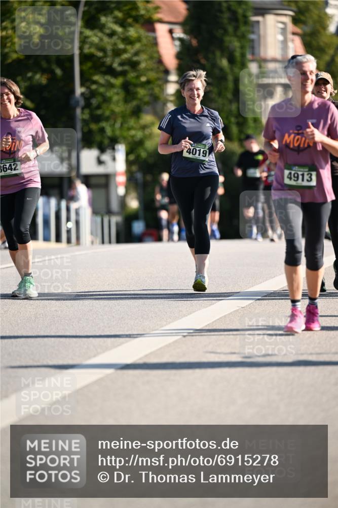 01.09.2024 - BARMER Alsterlauf Dr. Thomas Lammeyer http://msf.ph/oto/6915278 01.09.2024 09:48:05 Laufen 10, 3642, 4019, 4913 meine-sportfotos.de