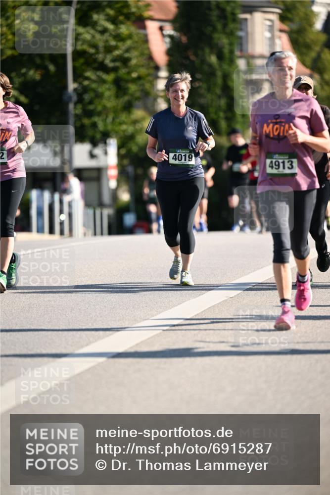 01.09.2024 - BARMER Alsterlauf Dr. Thomas Lammeyer http://msf.ph/oto/6915287 01.09.2024 09:48:05 Laufen 4019, 4913 meine-sportfotos.de