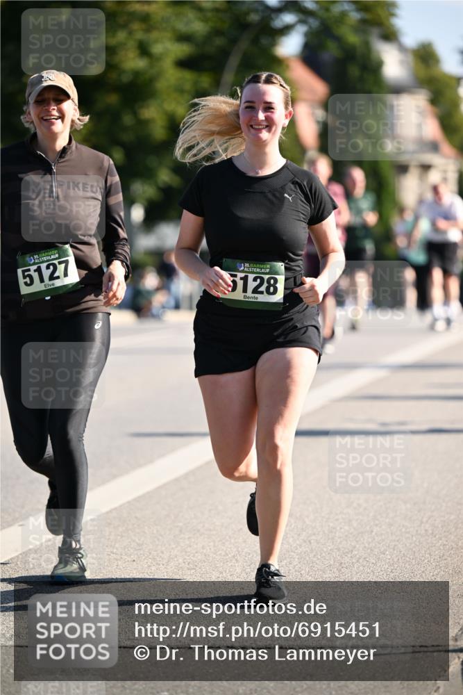 01.09.2024 - BARMER Alsterlauf Dr. Thomas Lammeyer http://msf.ph/oto/6915451 01.09.2024 09:48:10 Laufen 135, 5127, 35, 5128 meine-sportfotos.de