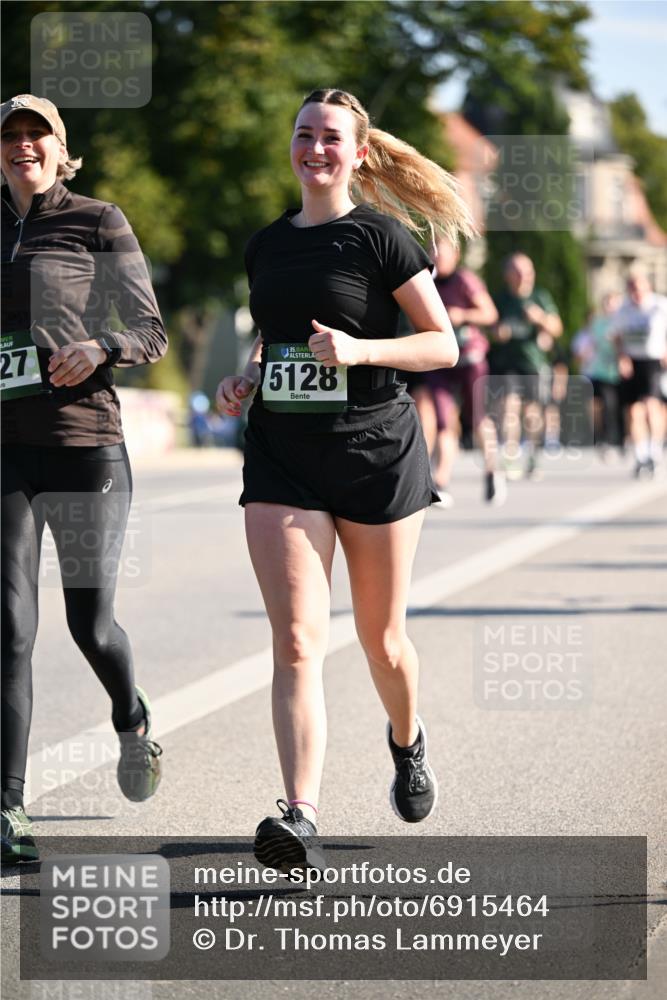 01.09.2024 - BARMER Alsterlauf Dr. Thomas Lammeyer http://msf.ph/oto/6915464 01.09.2024 09:48:10 Laufen 27, 35, 5128 meine-sportfotos.de