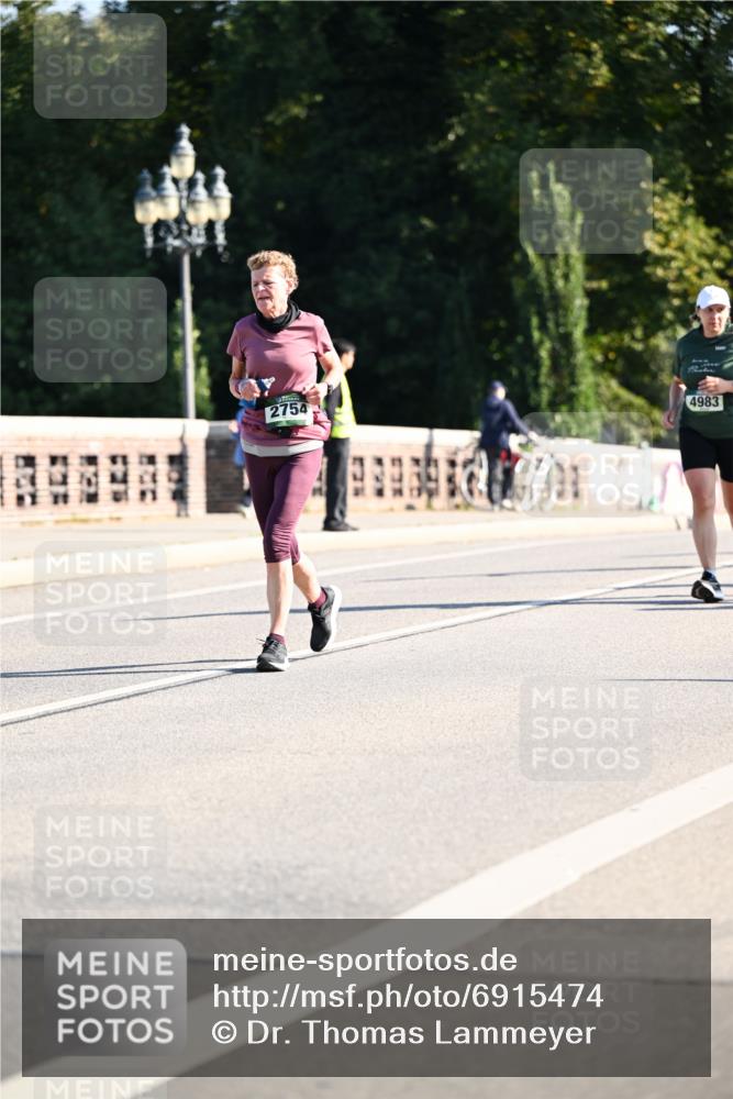 01.09.2024 - BARMER Alsterlauf Dr. Thomas Lammeyer http://msf.ph/oto/6915474 01.09.2024 09:48:13 Laufen 2754, 4983 meine-sportfotos.de