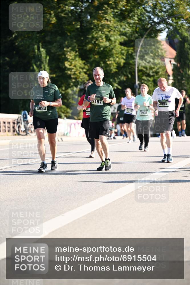 01.09.2024 - BARMER Alsterlauf Dr. Thomas Lammeyer http://msf.ph/oto/6915504 01.09.2024 09:48:15 Laufen 4983, 311, 3157, 3213, 2938, 10, 2995 meine-sportfotos.de