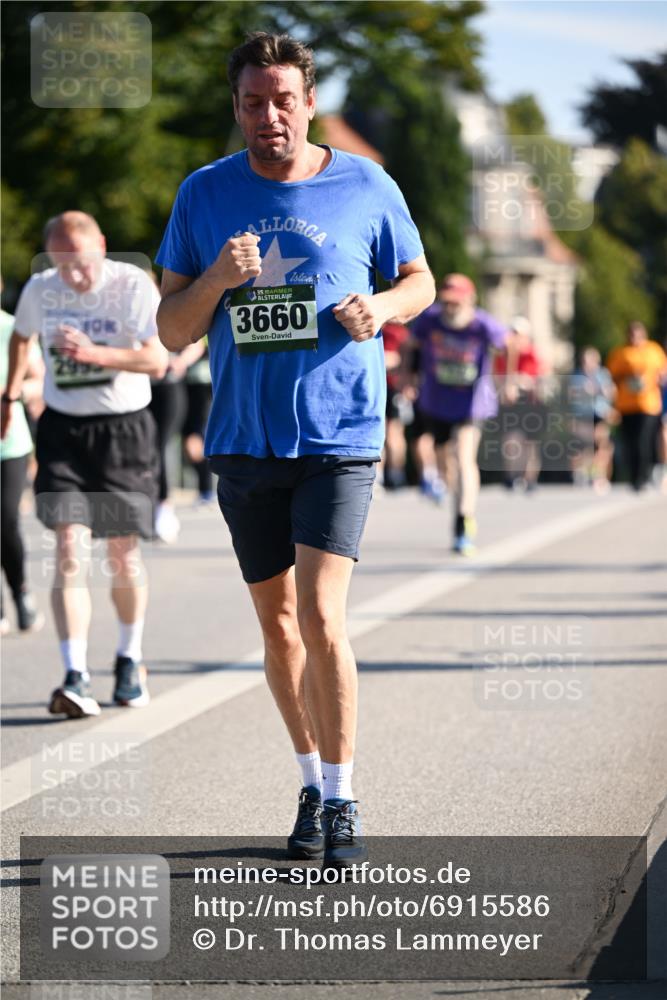 01.09.2024 - BARMER Alsterlauf Dr. Thomas Lammeyer http://msf.ph/oto/6915586 01.09.2024 09:48:18 Laufen 35, 3660 meine-sportfotos.de