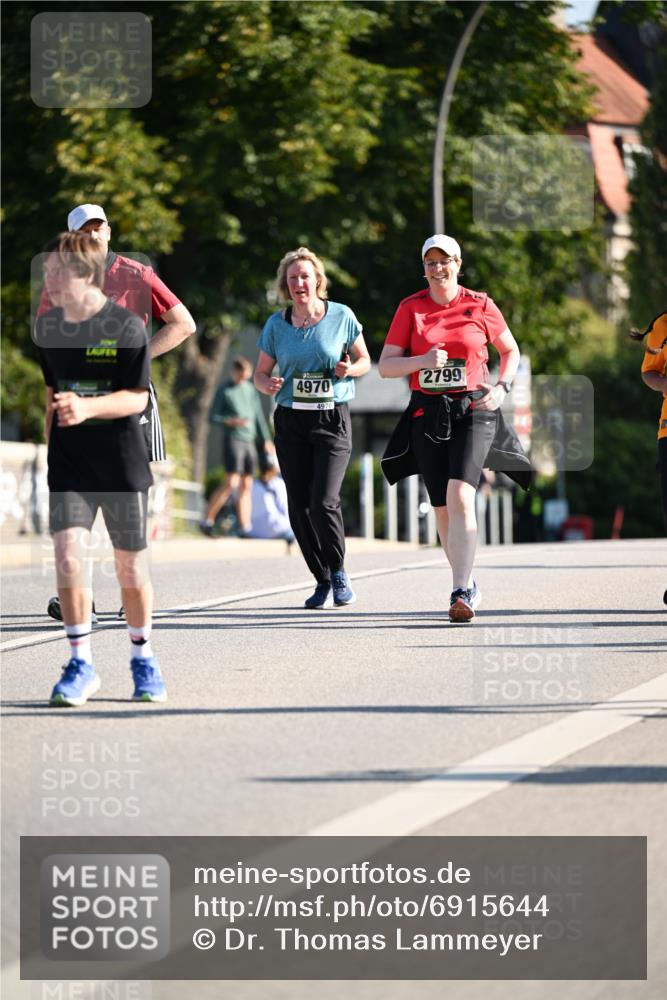 01.09.2024 - BARMER Alsterlauf Dr. Thomas Lammeyer http://msf.ph/oto/6915644 01.09.2024 09:48:24 Laufen 4970, 2799 meine-sportfotos.de