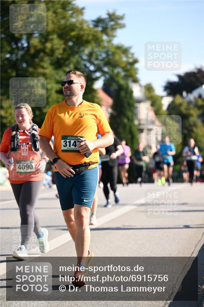 01.09.2024 - BARMER Alsterlauf Dr. Thomas Lammeyer http://msf.ph/oto/6915756 01.09.2024 09:48:31 Laufen 4090, 135, 314 meine-sportfotos.de