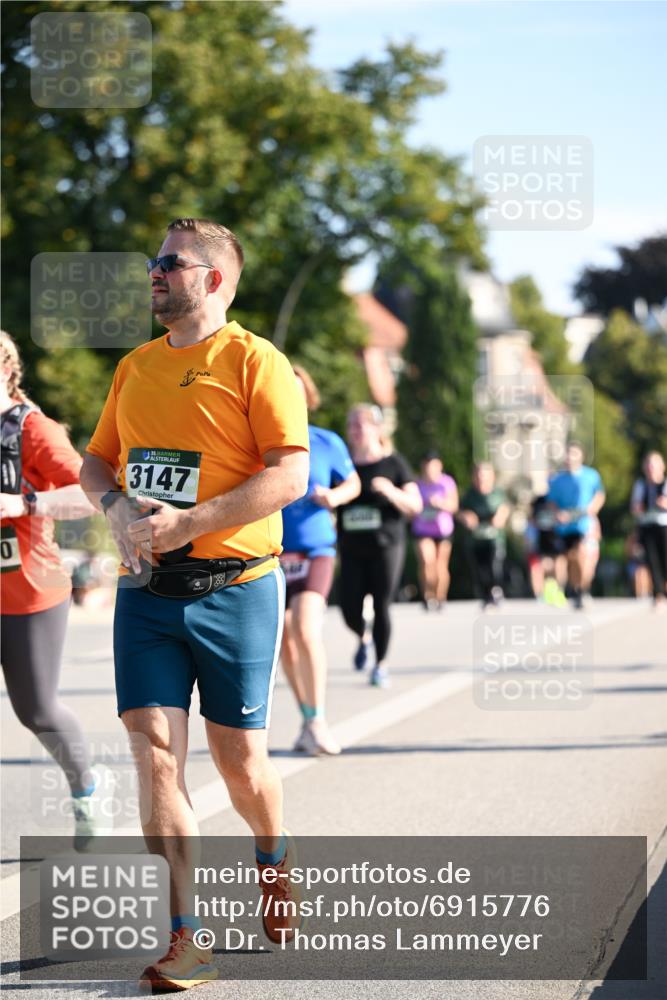01.09.2024 - BARMER Alsterlauf Dr. Thomas Lammeyer http://msf.ph/oto/6915776 01.09.2024 09:48:32 Laufen 0, 35, 3147 meine-sportfotos.de