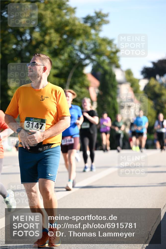01.09.2024 - BARMER Alsterlauf Dr. Thomas Lammeyer http://msf.ph/oto/6915781 01.09.2024 09:48:32 Laufen 35, 3147 meine-sportfotos.de