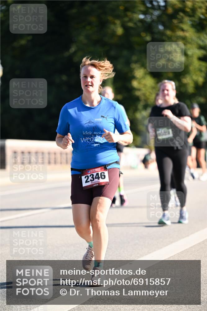 01.09.2024 - BARMER Alsterlauf Dr. Thomas Lammeyer http://msf.ph/oto/6915857 01.09.2024 09:48:34 Laufen 10, 2346 meine-sportfotos.de