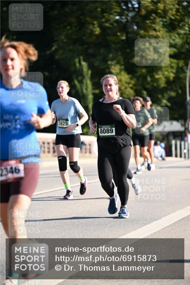 01.09.2024 - BARMER Alsterlauf Dr. Thomas Lammeyer http://msf.ph/oto/6915873 01.09.2024 09:48:35 Laufen 2346, 3925, 8089 meine-sportfotos.de