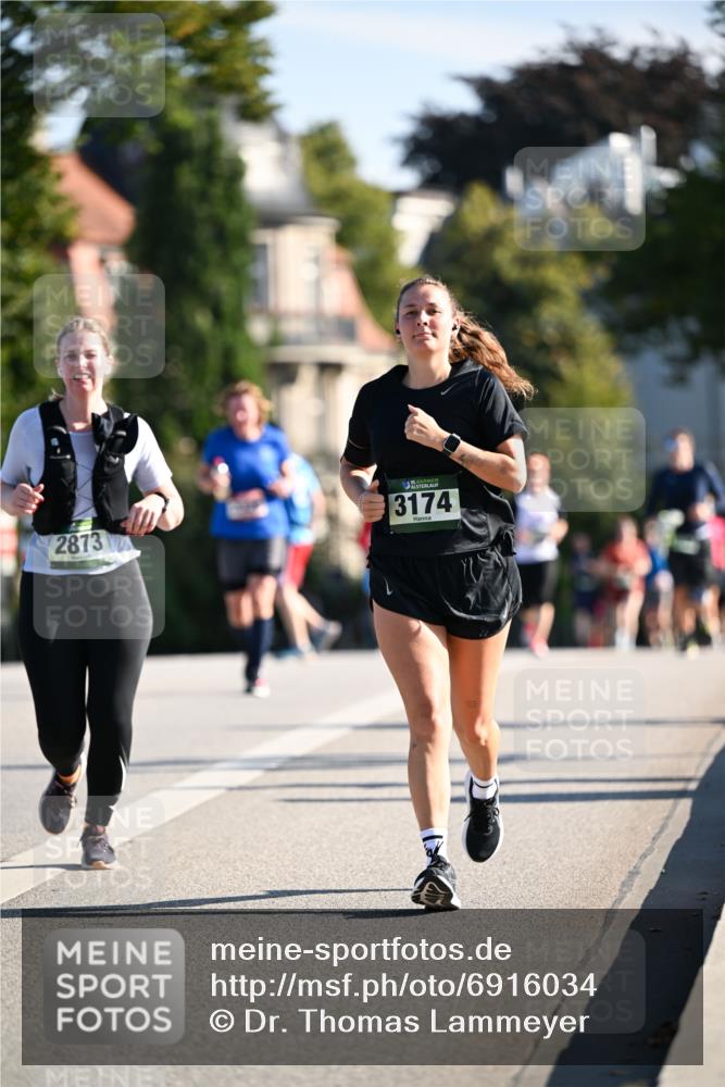 01.09.2024 - BARMER Alsterlauf Dr. Thomas Lammeyer http://msf.ph/oto/6916034 01.09.2024 09:48:40 Laufen 2873, 3174 meine-sportfotos.de