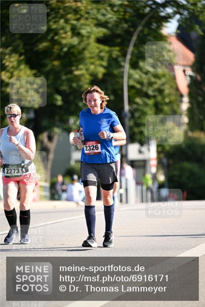 01.09.2024 - BARMER Alsterlauf Dr. Thomas Lammeyer http://msf.ph/oto/6916171 01.09.2024 09:48:45 Laufen 2273, 2326 meine-sportfotos.de