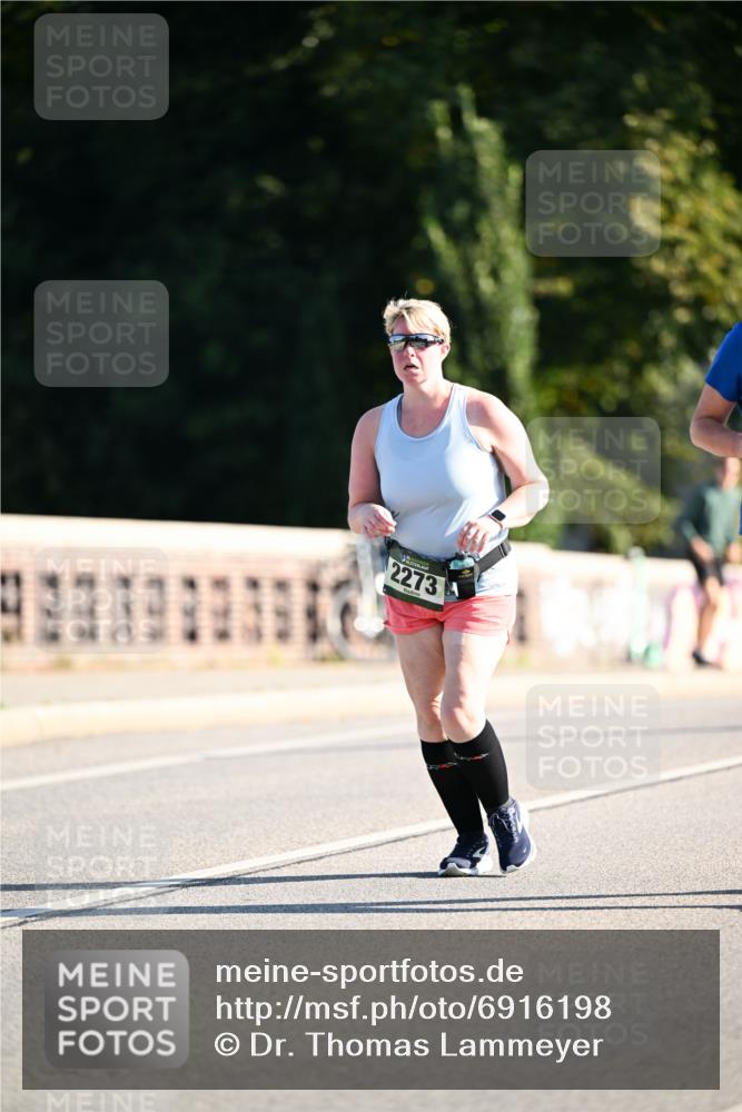 01.09.2024 - BARMER Alsterlauf Dr. Thomas Lammeyer http://msf.ph/oto/6916198 01.09.2024 09:48:46 Laufen 2273 meine-sportfotos.de