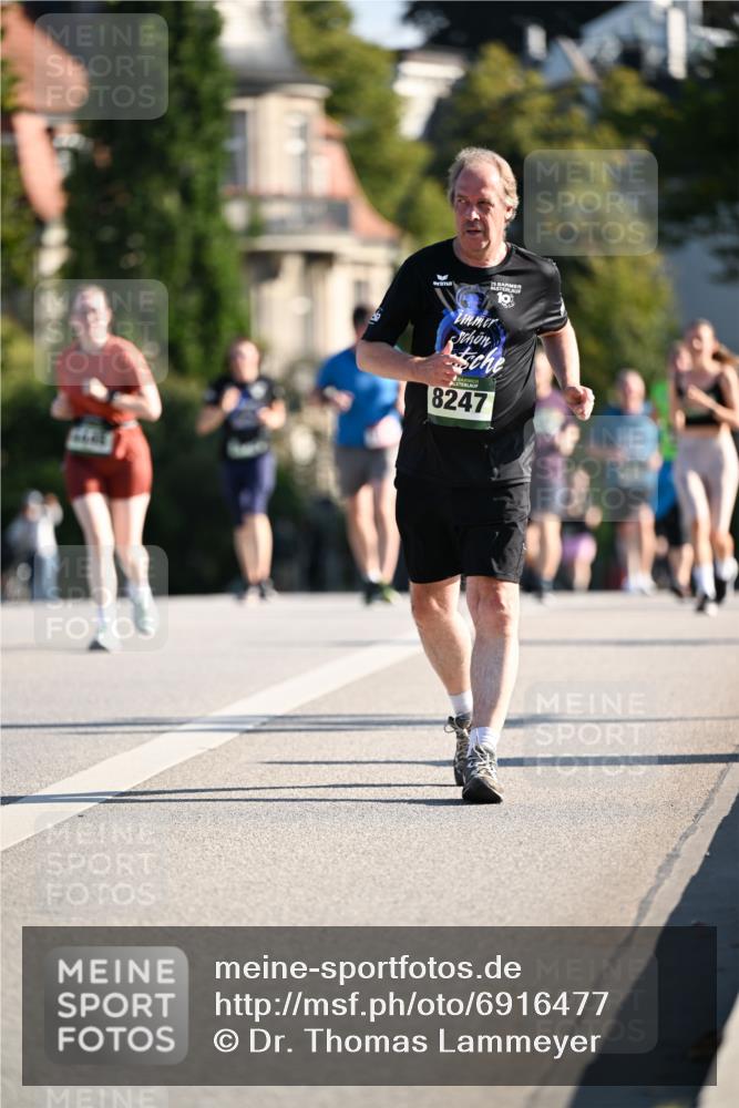 01.09.2024 - BARMER Alsterlauf Dr. Thomas Lammeyer http://msf.ph/oto/6916477 01.09.2024 09:48:57 Laufen 8247 meine-sportfotos.de