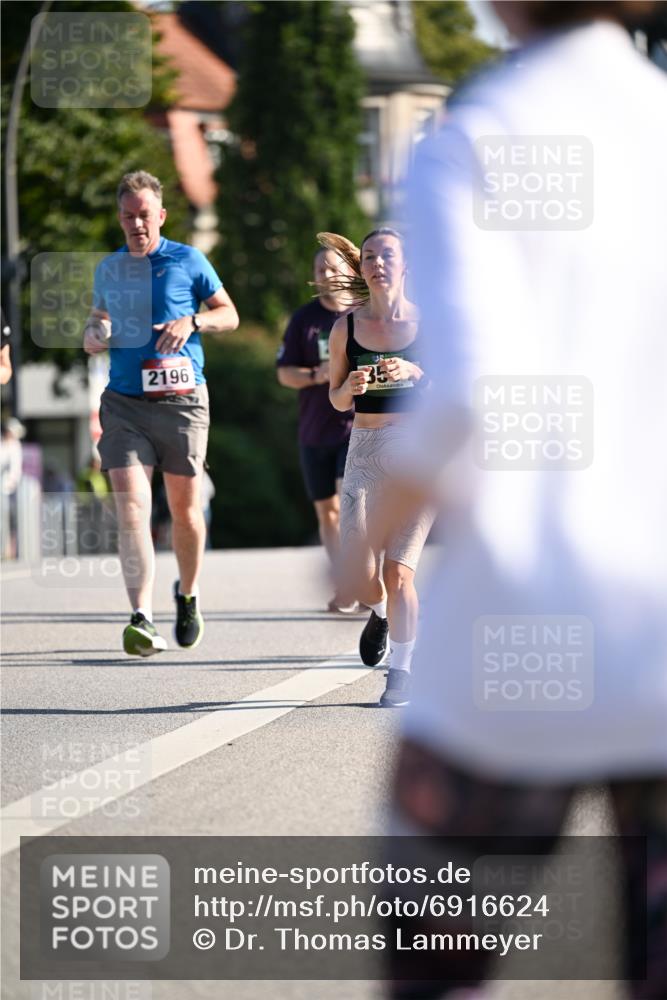 01.09.2024 - BARMER Alsterlauf Dr. Thomas Lammeyer http://msf.ph/oto/6916624 01.09.2024 09:49:03 Laufen 2196, 35 meine-sportfotos.de