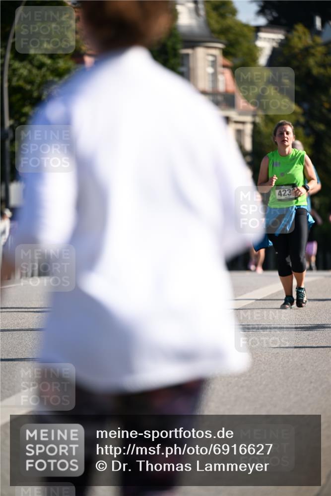 01.09.2024 - BARMER Alsterlauf Dr. Thomas Lammeyer http://msf.ph/oto/6916627 01.09.2024 09:49:04 Laufen 4232 meine-sportfotos.de