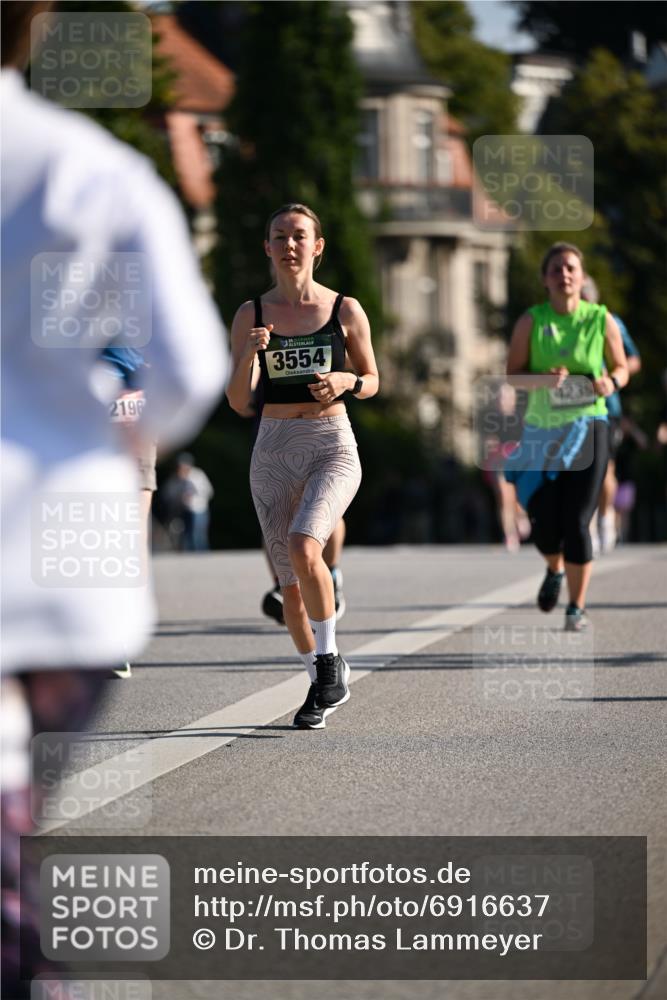 01.09.2024 - BARMER Alsterlauf Dr. Thomas Lammeyer http://msf.ph/oto/6916637 01.09.2024 09:49:04 Laufen 2196, 3554 meine-sportfotos.de