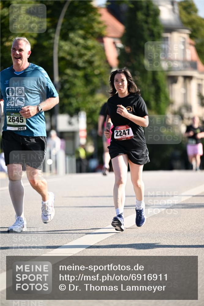 01.09.2024 - BARMER Alsterlauf Dr. Thomas Lammeyer http://msf.ph/oto/6916911 01.09.2024 09:49:14 Laufen 20, 2645, 2645, 2247 meine-sportfotos.de