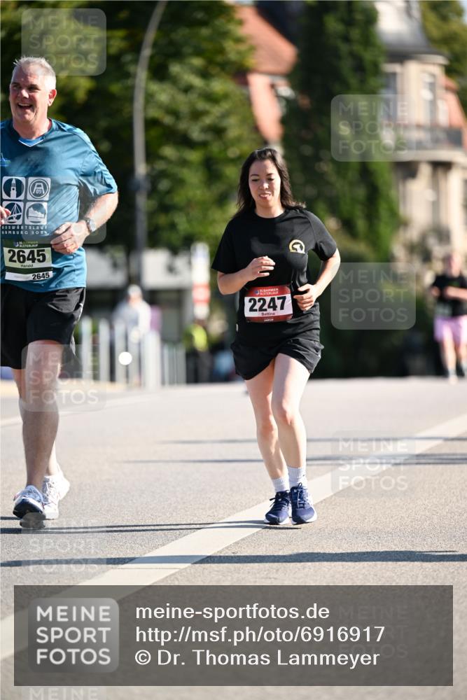 01.09.2024 - BARMER Alsterlauf Dr. Thomas Lammeyer http://msf.ph/oto/6916917 01.09.2024 09:49:14 Laufen 2024, 2645, 2645, 135, 2247 meine-sportfotos.de