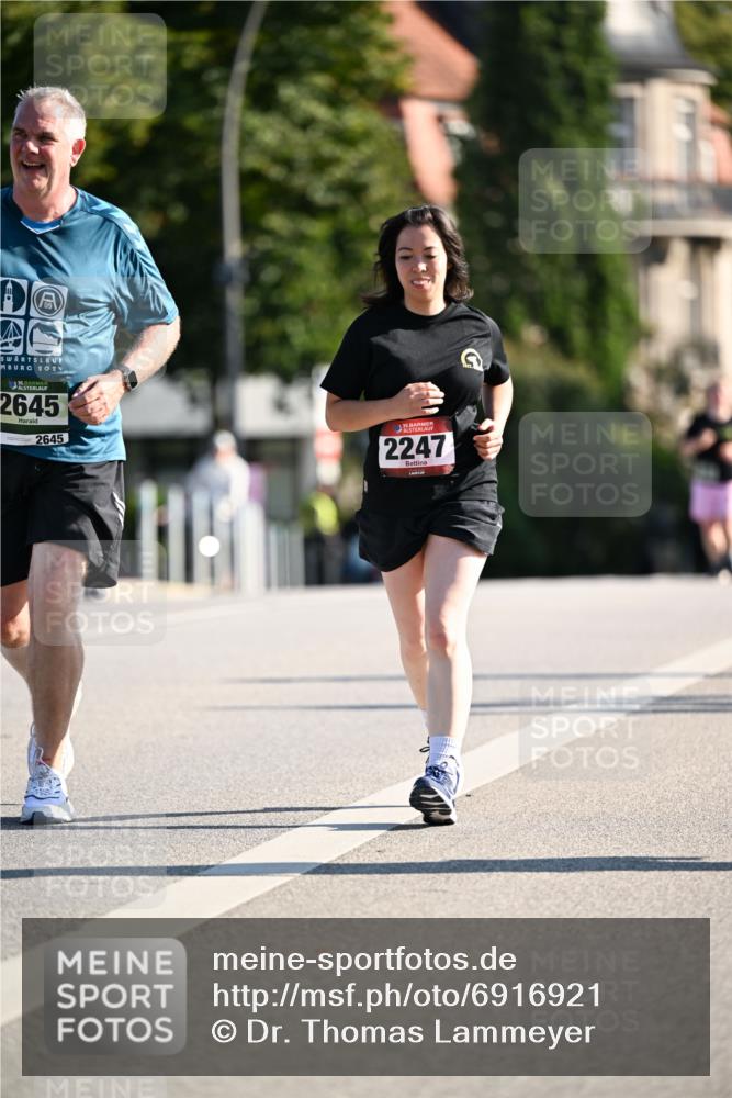 01.09.2024 - BARMER Alsterlauf Dr. Thomas Lammeyer http://msf.ph/oto/6916921 01.09.2024 09:49:14 Laufen 2024, 35, 2645, 2645, 2247 meine-sportfotos.de