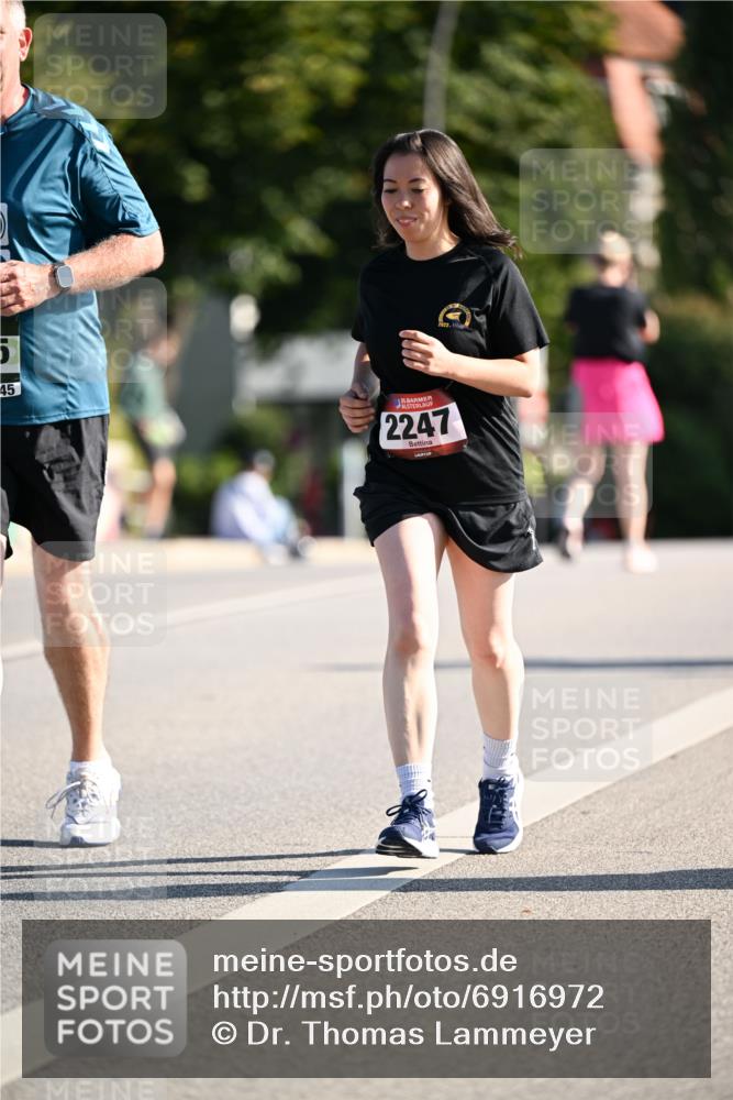 01.09.2024 - BARMER Alsterlauf Dr. Thomas Lammeyer http://msf.ph/oto/6916972 01.09.2024 09:49:15 Laufen 45, 2247 meine-sportfotos.de