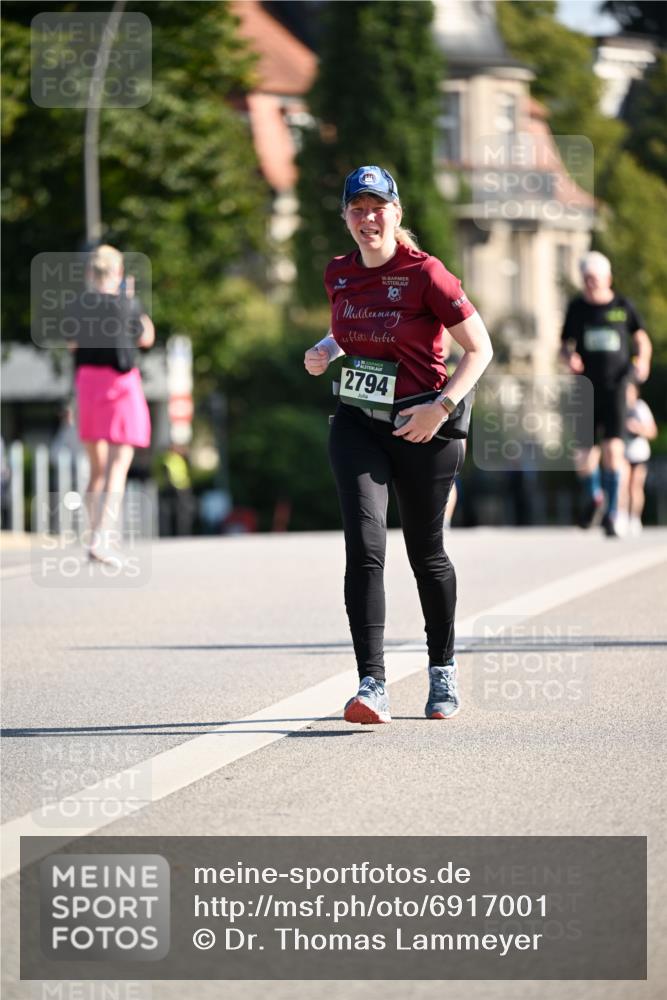 01.09.2024 - BARMER Alsterlauf Dr. Thomas Lammeyer http://msf.ph/oto/6917001 01.09.2024 09:49:18 Laufen 30, 101, 2794 meine-sportfotos.de