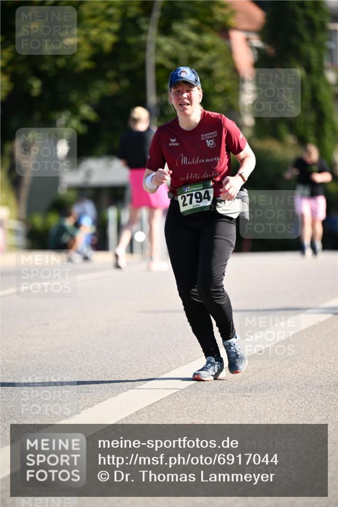 01.09.2024 - BARMER Alsterlauf Dr. Thomas Lammeyer http://msf.ph/oto/6917044 01.09.2024 09:49:18 Laufen 3, 35, 2794 meine-sportfotos.de