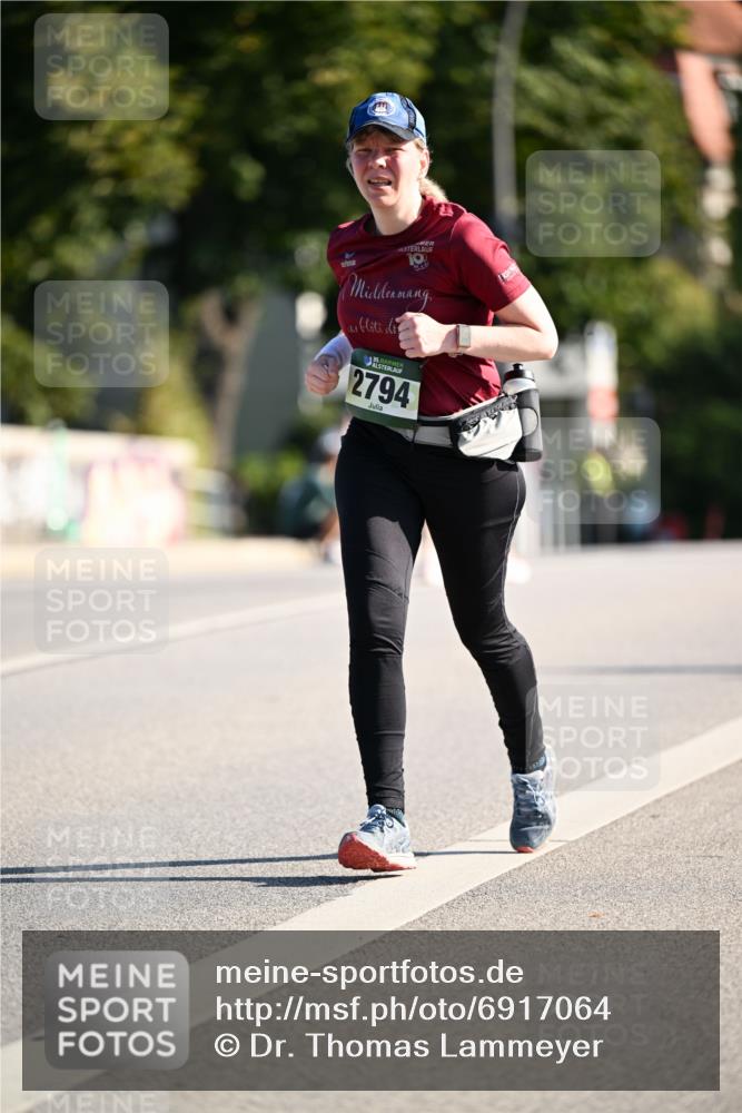 01.09.2024 - BARMER Alsterlauf Dr. Thomas Lammeyer http://msf.ph/oto/6917064 01.09.2024 09:49:19 Laufen 35, 2794 meine-sportfotos.de