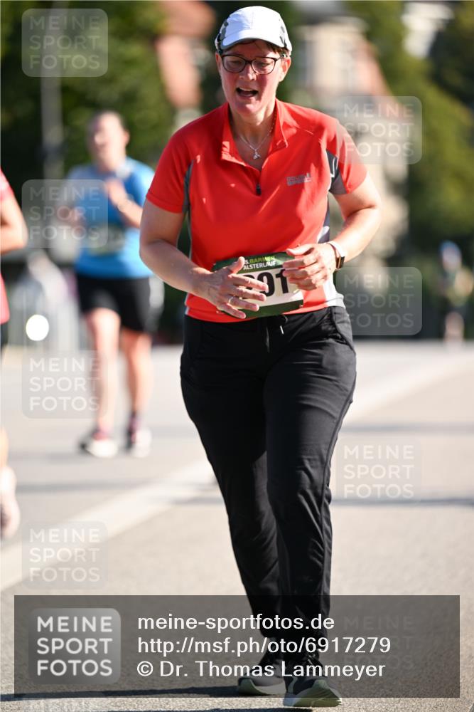 01.09.2024 - BARMER Alsterlauf Dr. Thomas Lammeyer http://msf.ph/oto/6917279 01.09.2024 09:49:41 Laufen 5, 91 meine-sportfotos.de