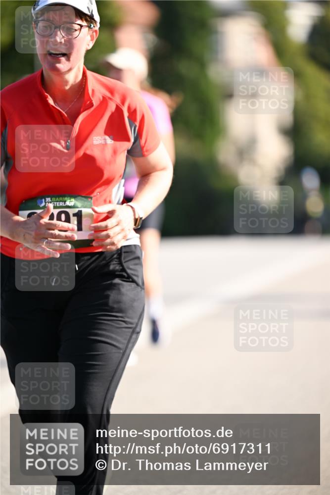 01.09.2024 - BARMER Alsterlauf Dr. Thomas Lammeyer http://msf.ph/oto/6917311 01.09.2024 09:49:42 Laufen 35, 01 meine-sportfotos.de