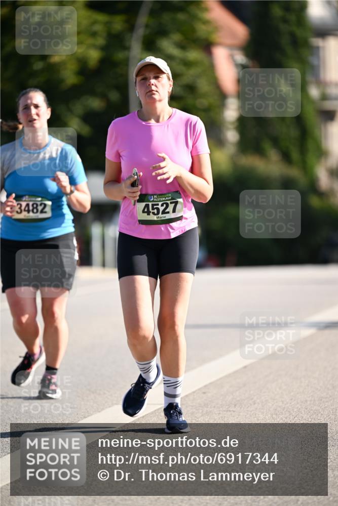 01.09.2024 - BARMER Alsterlauf Dr. Thomas Lammeyer http://msf.ph/oto/6917344 01.09.2024 09:49:43 Laufen 3482, 35, 4527 meine-sportfotos.de