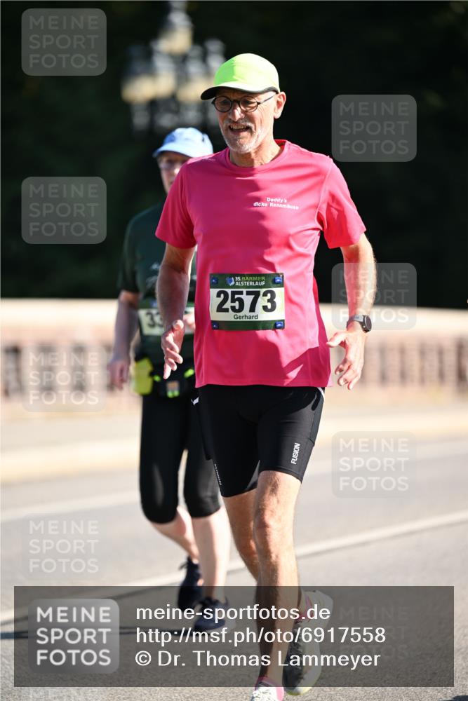 01.09.2024 - BARMER Alsterlauf Dr. Thomas Lammeyer http://msf.ph/oto/6917558 01.09.2024 09:50:03 Laufen 33, 35, 2573 meine-sportfotos.de