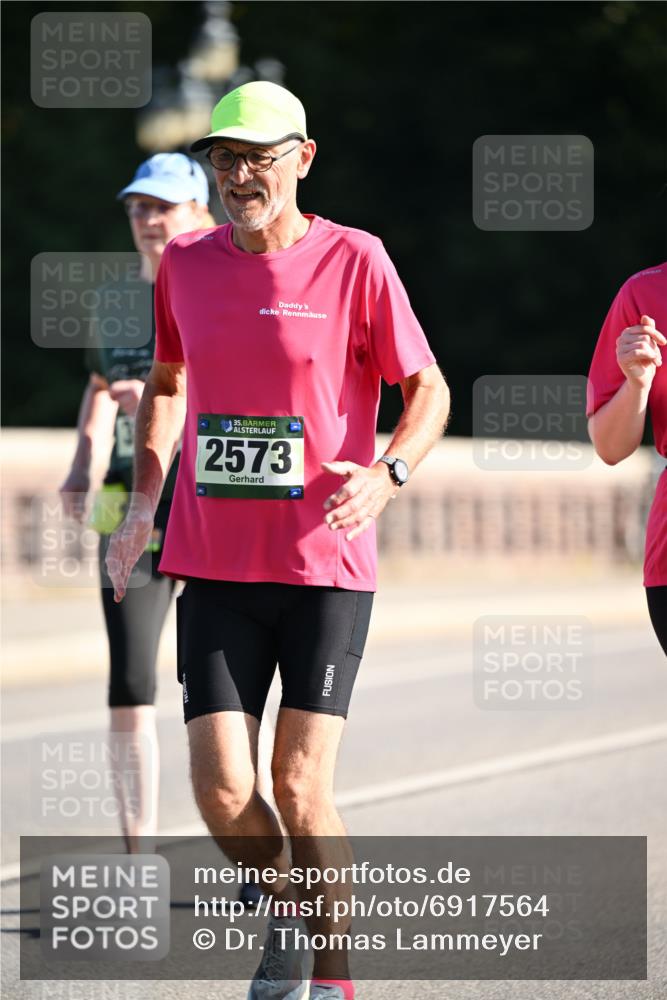 01.09.2024 - BARMER Alsterlauf Dr. Thomas Lammeyer http://msf.ph/oto/6917564 01.09.2024 09:50:03 Laufen 1635, 2573 meine-sportfotos.de