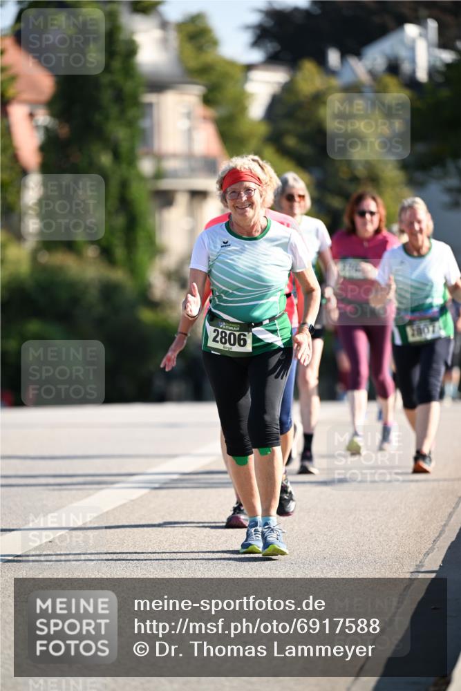 01.09.2024 - BARMER Alsterlauf Dr. Thomas Lammeyer http://msf.ph/oto/6917588 01.09.2024 09:50:06 Laufen 2806, 2807 meine-sportfotos.de