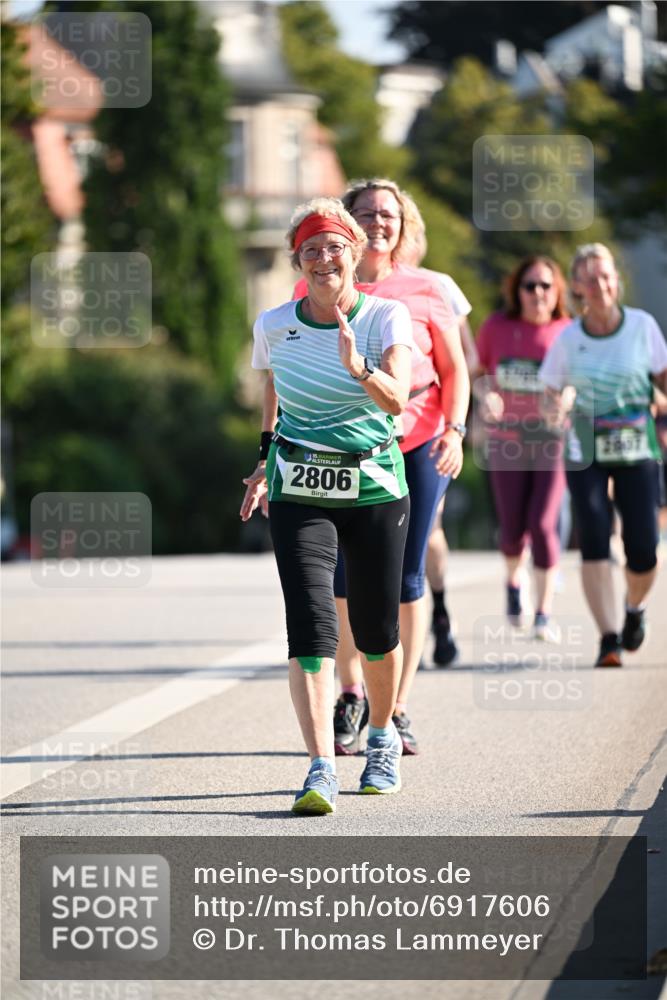 01.09.2024 - BARMER Alsterlauf Dr. Thomas Lammeyer http://msf.ph/oto/6917606 01.09.2024 09:50:07 Laufen 2806 meine-sportfotos.de