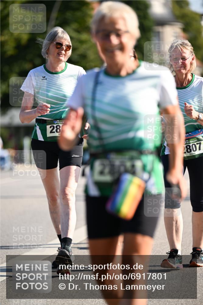 01.09.2024 - BARMER Alsterlauf Dr. Thomas Lammeyer http://msf.ph/oto/6917801 01.09.2024 09:50:12 Laufen 35, 28, 2004, 35, 2807 meine-sportfotos.de
