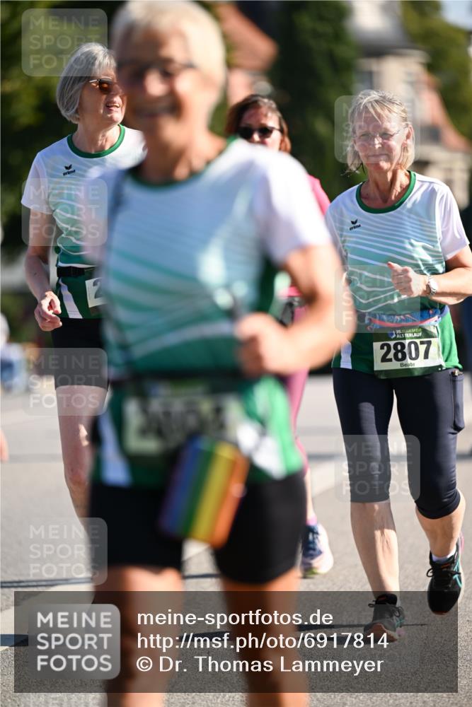 01.09.2024 - BARMER Alsterlauf Dr. Thomas Lammeyer http://msf.ph/oto/6917814 01.09.2024 09:50:12 Laufen 35, 2807 meine-sportfotos.de