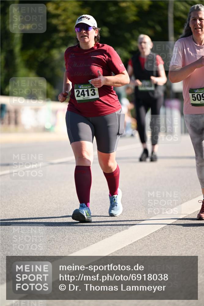 01.09.2024 - BARMER Alsterlauf Dr. Thomas Lammeyer http://msf.ph/oto/6918038 01.09.2024 09:50:23 Laufen 35, 2413, 35, 509 meine-sportfotos.de