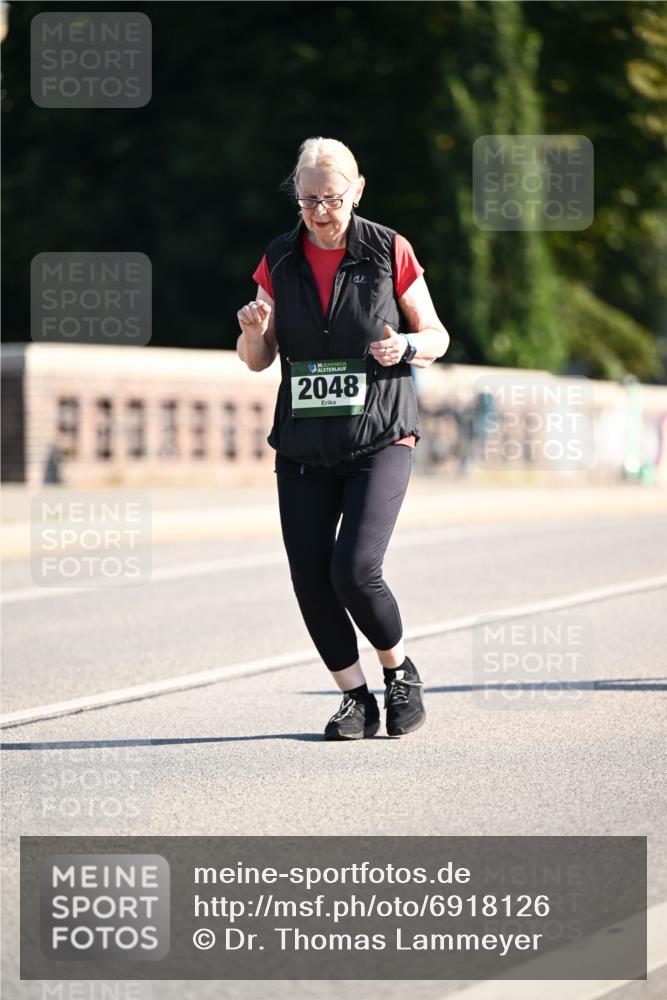 01.09.2024 - BARMER Alsterlauf Dr. Thomas Lammeyer http://msf.ph/oto/6918126 01.09.2024 09:50:27 Laufen 35, 2048 meine-sportfotos.de