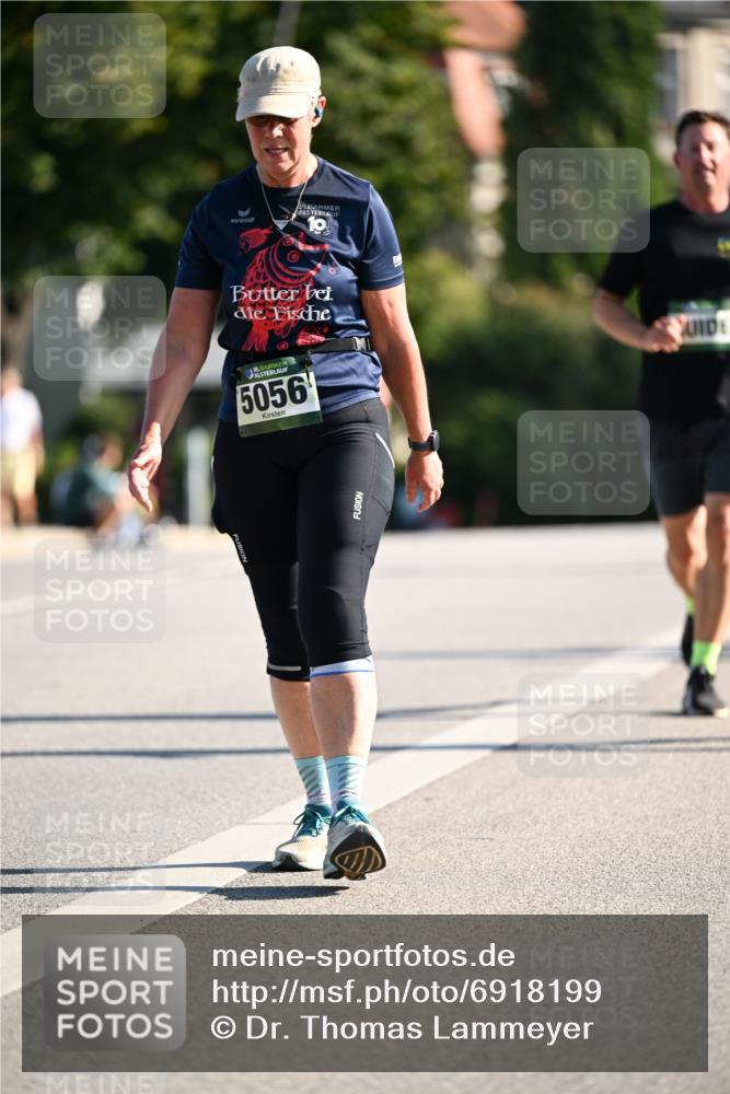 01.09.2024 - BARMER Alsterlauf Dr. Thomas Lammeyer http://msf.ph/oto/6918199 01.09.2024 09:50:29 Laufen 31, 10, 135, 5056 meine-sportfotos.de