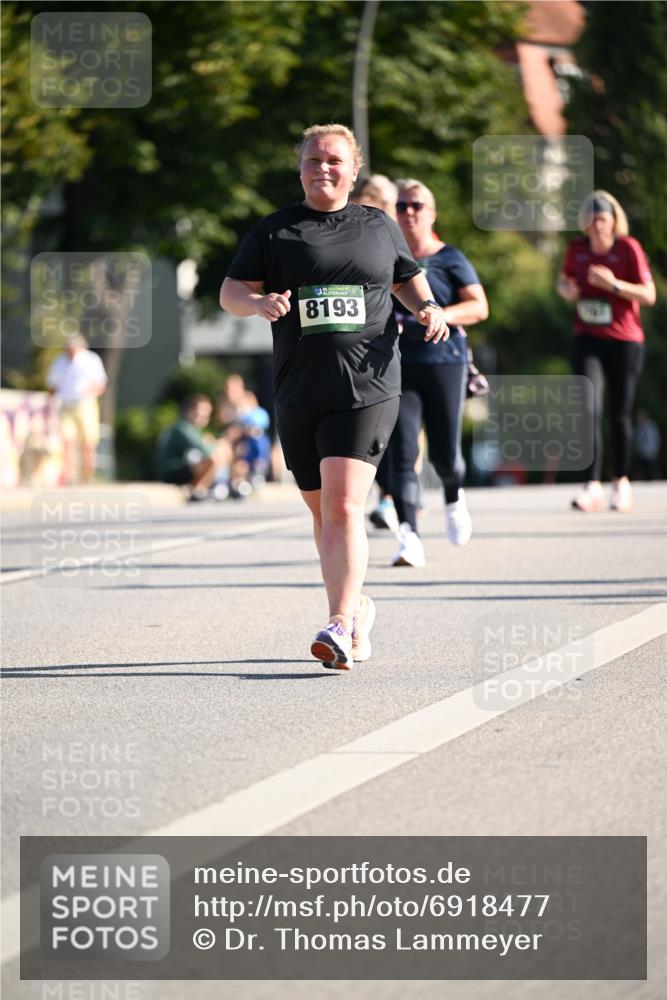 01.09.2024 - BARMER Alsterlauf Dr. Thomas Lammeyer http://msf.ph/oto/6918477 01.09.2024 09:50:44 Laufen 8193, 3 meine-sportfotos.de