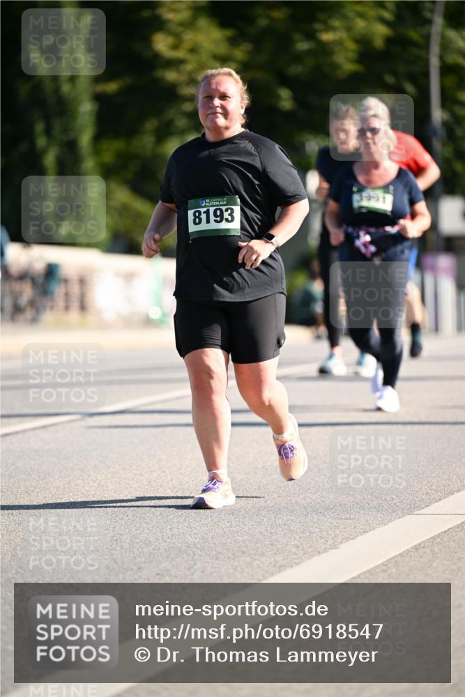 01.09.2024 - BARMER Alsterlauf Dr. Thomas Lammeyer http://msf.ph/oto/6918547 01.09.2024 09:50:46 Laufen 1, 8193 meine-sportfotos.de