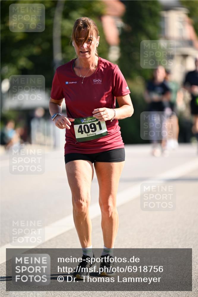 01.09.2024 - BARMER Alsterlauf Dr. Thomas Lammeyer http://msf.ph/oto/6918756 01.09.2024 09:50:53 Laufen 135, 4091 meine-sportfotos.de